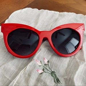 Perverse red cat eye sunglasses